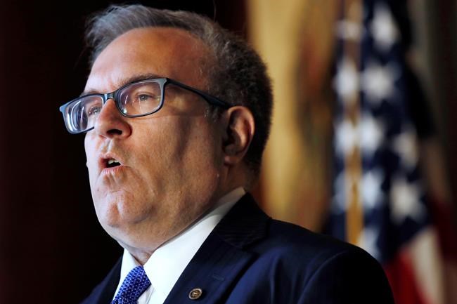 EPA chief: US needs a single standard for fuel efficiency | iNFOnews.ca