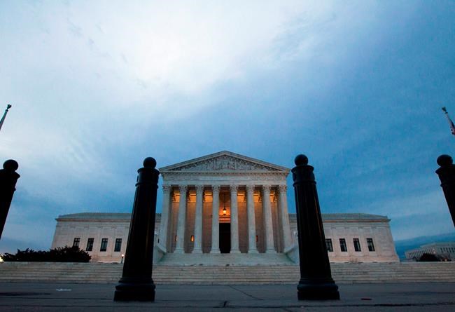 Travel ban case is justices' first dive into Trump policy | iNFOnews.ca