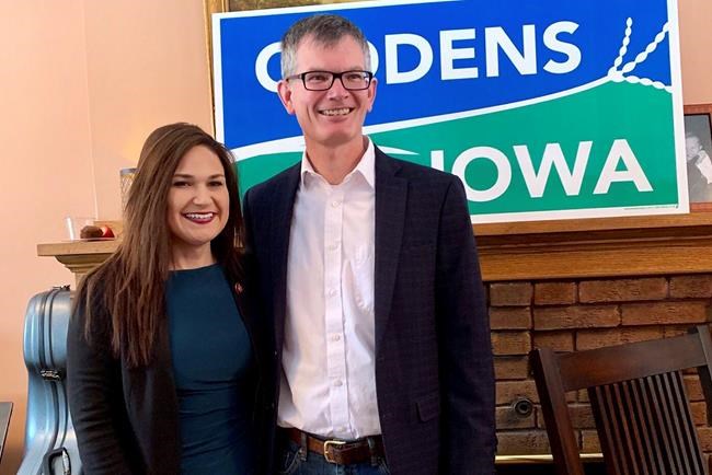 A state Senate race in Iowa is drawing presidential hopefuls | iNFOnews.ca