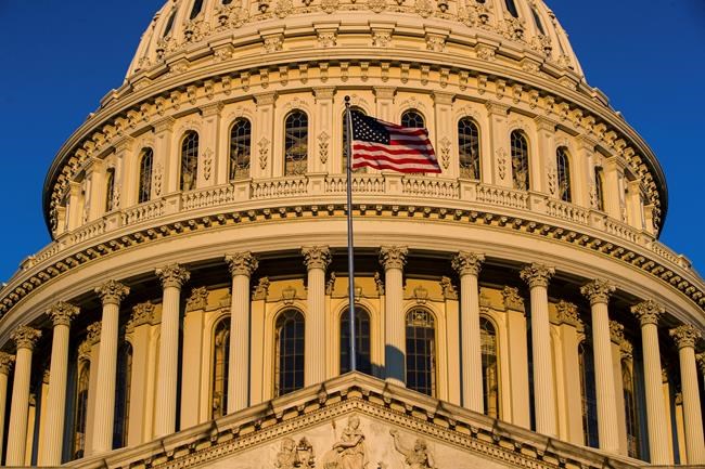 Democrats reevaluating plans to hike lawmakers' pay | iNFOnews.ca CP1555263732