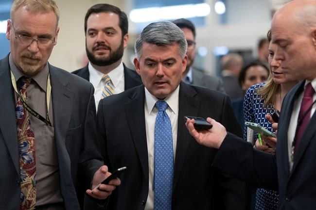 On impeachment, pressure on Colorado senator is from right | iNFOnews.ca CP2105935419