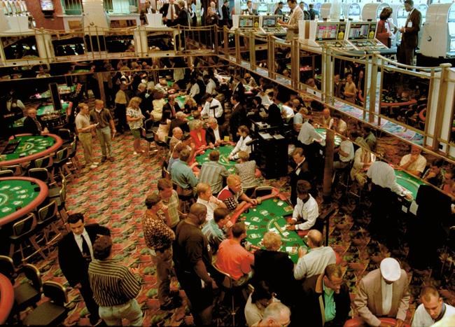 As Trump appeals to black voters, Gary recalls casino deal | iNFOnews.ca