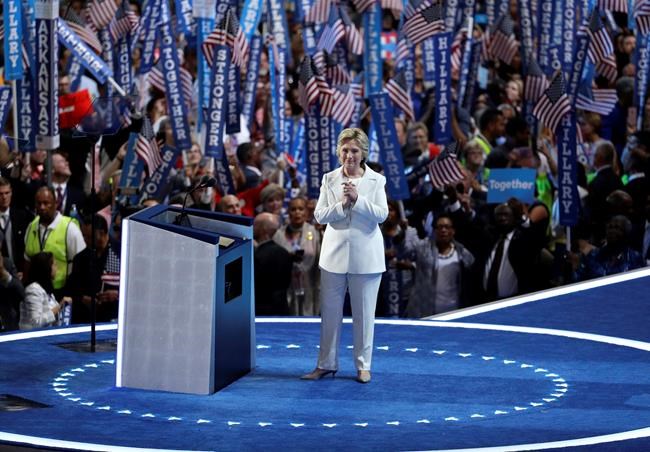 For 8 summer nights, 2 starkly different visions of America | iNFOnews.ca