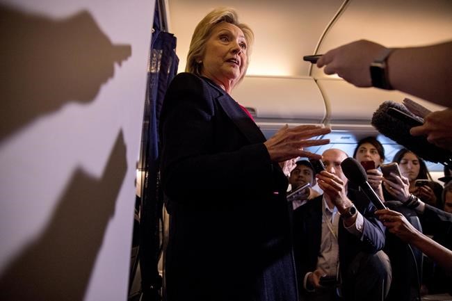 With a new plane, Clinton courts media on the campaign trail | iNFOnews.ca