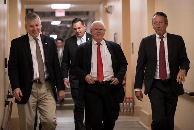 Senate Republicans barrel toward sweeping tax overhaul | iNFOnews.ca Senate Republicans barrel toward sweeping tax overhaul | iNFOnews.ca