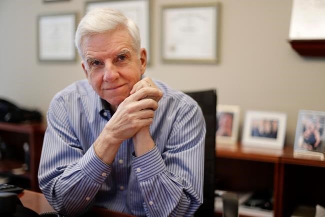 Turbulent stock market spooks some older workers, retirees | iNFOnews.ca