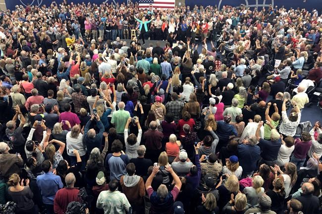 Warren aims to build appeal in Republican strongholds | iNFOnews.ca Warren aims to build appeal in Republican strongholds | iNFOnews.ca