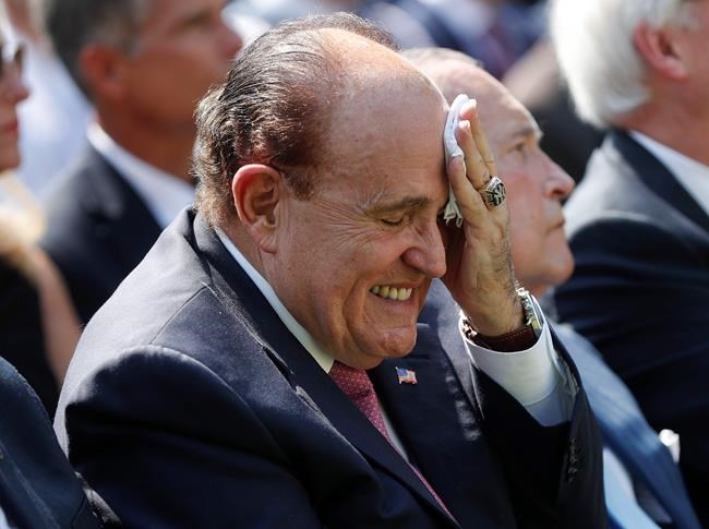 Ukraine's ex-president discussed investments with Giuliani | iNFOnews.ca Ukraine's ex-president discussed investments with Giuliani | iNFOnews.ca