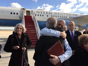 Historic US-Cuba deal to patch long-broken relations could lead to flow of money and people | iNFOnews.ca CP31148670