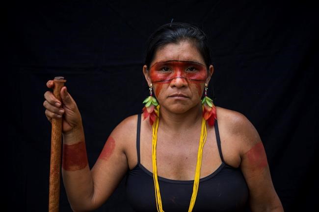 AP PHOTOS: Amazon's Tembe paint bodies for rituals and war | iNFOnews.ca