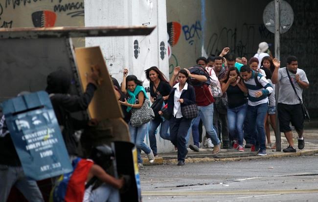 Prosecutor urges Venezuelans to reject constitution rewrite | iNFOnews.ca