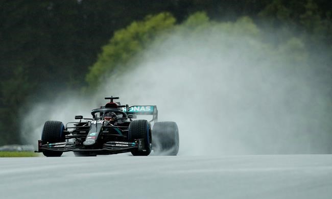 Hamilton shows he's the best in the rain with a superb pole | iNFOnews.ca Hamilton shows he's the best in the rain with a superb pole | iNFOnews.ca