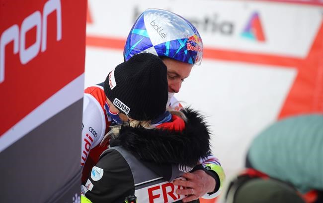Alexis Pinturault wins skiing's World Cup overall title | iNFOnews.ca