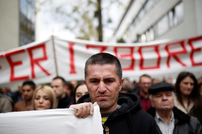 Residents of Bosnian town protest allegedly rigged election | iNFOnews.ca Residents of Bosnian town protest allegedly rigged election | iNFOnews.ca