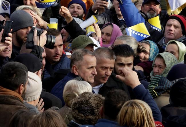 Bosnian Srebrenica commander acquitted of war crimes | iNFOnews.ca CP219242568