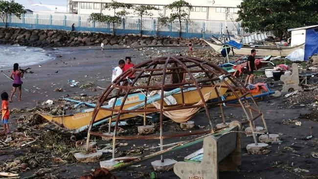 Christmas typhoon leaves 28 dead, 12 missing in Philippines | iNFOnews.ca