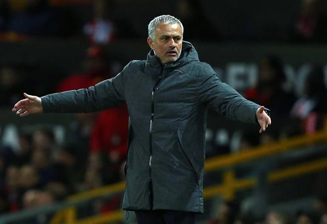 Mourinho says United gets no help from hectic schedule | iNFOnews.ca