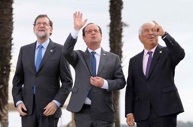 French leader chides US populism, urges European unity | iNFOnews.ca