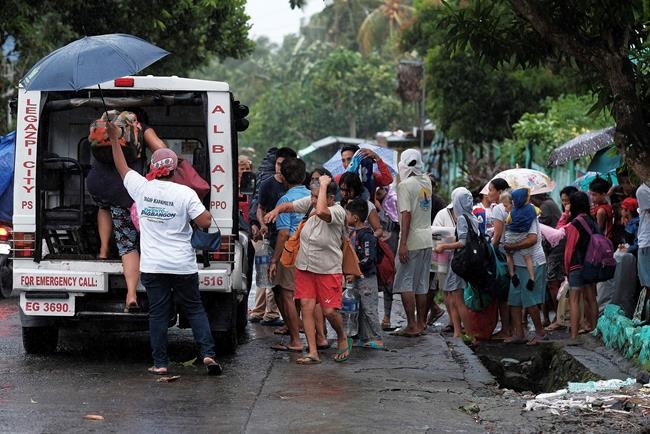 Powerful typhoon leaves at least 4 dead in Philippines | iNFOnews.ca