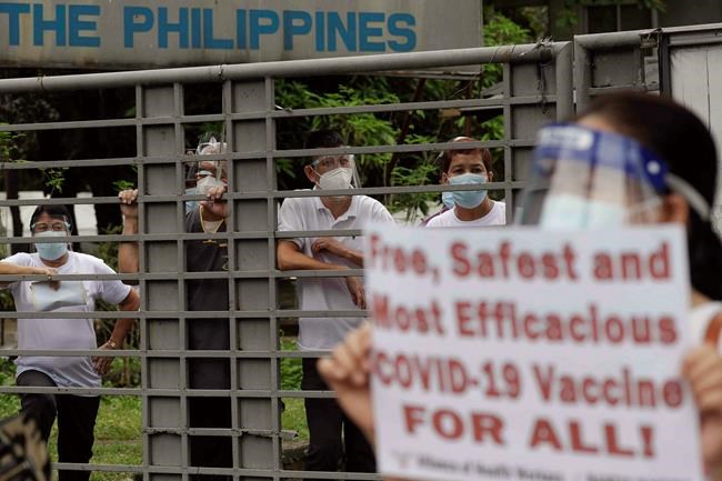 Philippines launches virus vaccinations amid supply problems | iNFOnews.ca