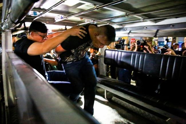 Philippine police: News conference helped end hostage crisis | iNFOnews.ca