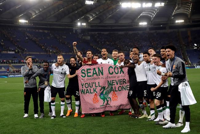 The Latest: Liverpool players pay tribute to injured fan | iNFOnews.ca