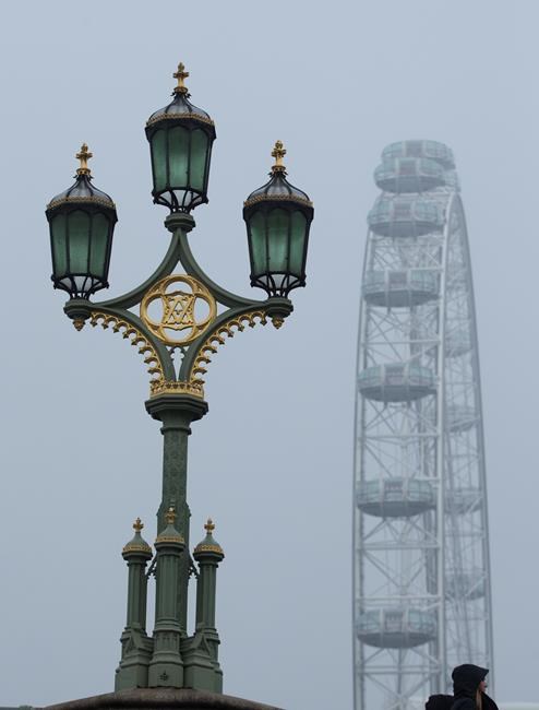 Heavy fog causes flight delays, cancellations in London | iNFOnews.ca