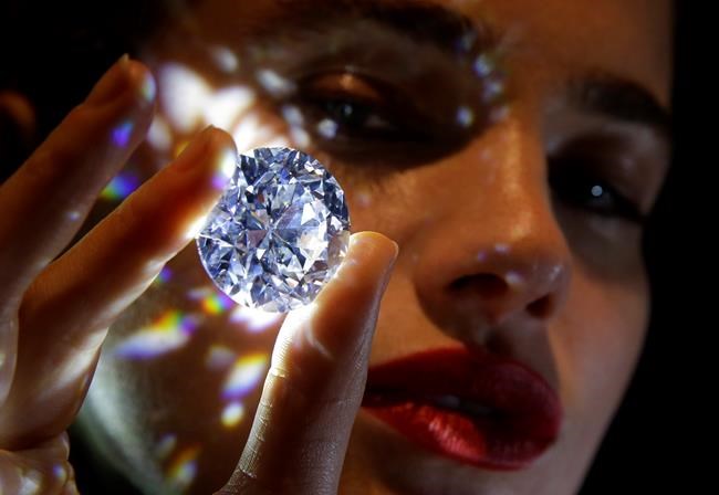 'Flawless' white diamond could fetch over $33 million | iNFOnews.ca