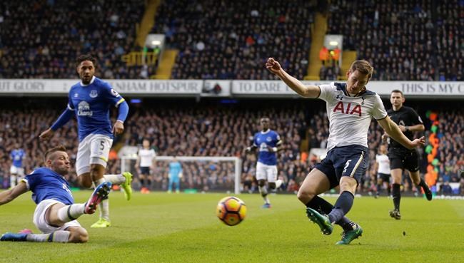 Spurs, City win to stay in Premier League chasing pack | iNFOnews.ca