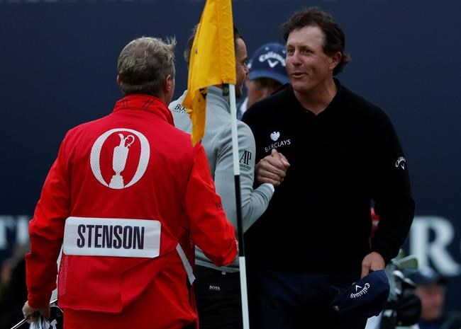 British Open showdown: Stenson leads Mickelson by a shot | iNFOnews.ca British Open showdown: Stenson leads Mickelson by a shot | iNFOnews.ca