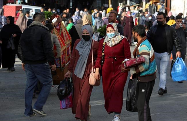 Virus surge in crowded Gaza threatens to overwhelm hospitals | iNFOnews.ca