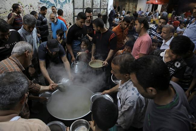 Aid freeze, politics push Gaza's people deeper into poverty | iNFOnews.ca CP1853034616