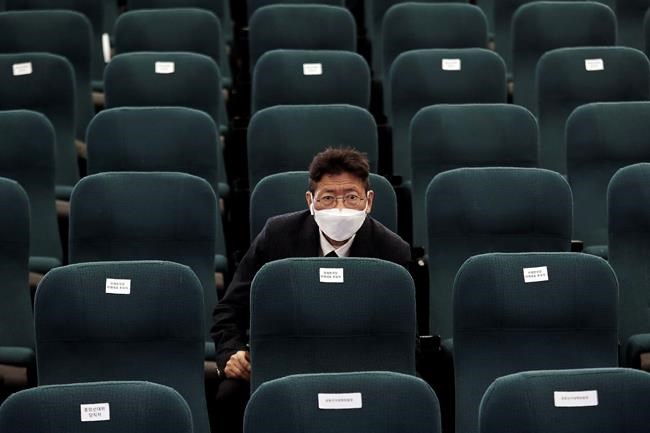 South Korean ruling party wins vote held amid virus fears | iNFOnews.ca South Korean ruling party wins vote held amid virus fears | iNFOnews.ca
