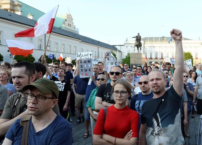 The Latest: Anti-govt protesters march in Polish cities | iNFOnews.ca