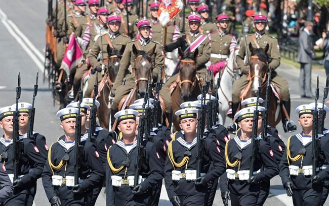 Activists block far-right march on Poland's Army Day | iNFOnews.ca Activists block far-right march on Poland's Army Day | iNFOnews.ca