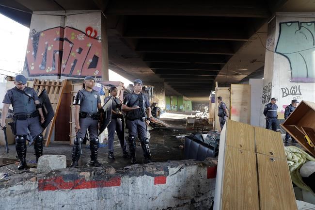 Police in Brazil evict homeless families from under overpass | iNFOnews.ca