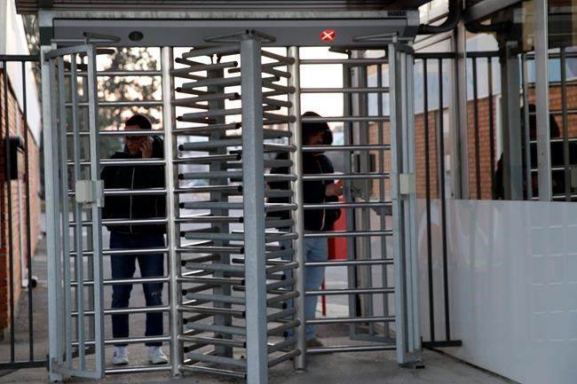 Italy reports 1st virus death, cases more than quadruple | iNFOnews.ca