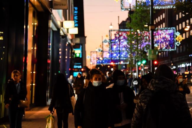 Retail therapy, last pints: England readies for new lockdown | iNFOnews.ca Retail therapy, last pints: England readies for new lockdown | iNFOnews.ca