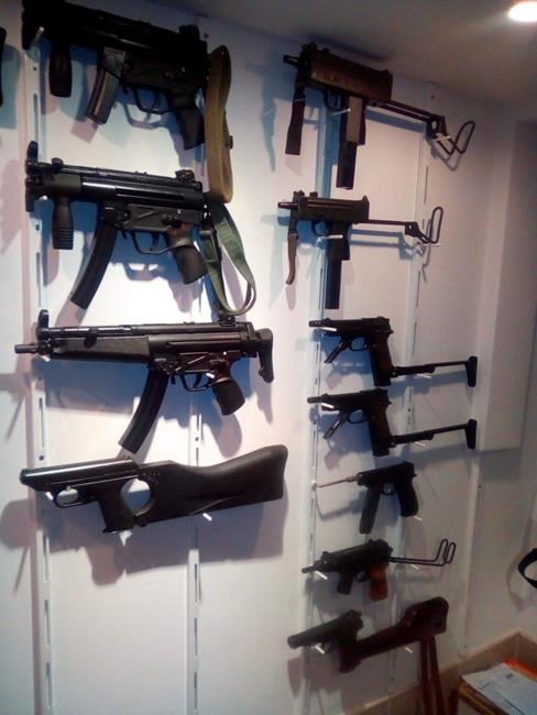 Argentina announces large seizure of weapons | iNFOnews.ca Argentina announces large seizure of weapons | iNFOnews.ca