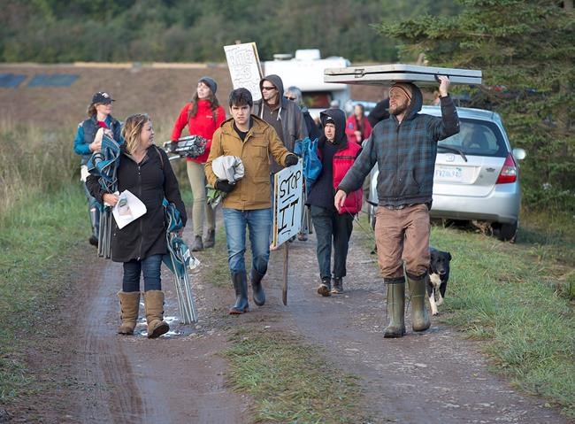 Mi'kmaq protesters block entrance at proposed natural gas storage site | iNFOnews.ca CP78078152