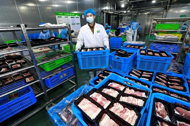 China scrambles to keep cities in virus lockdown fed | iNFOnews.ca