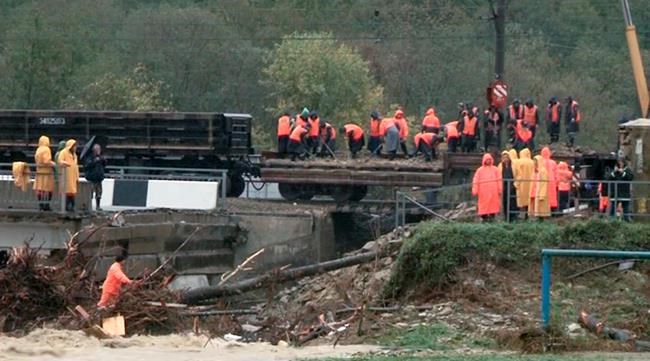 Flash floods kill 6 in southern Russia; 1 person missing | iNFOnews.ca