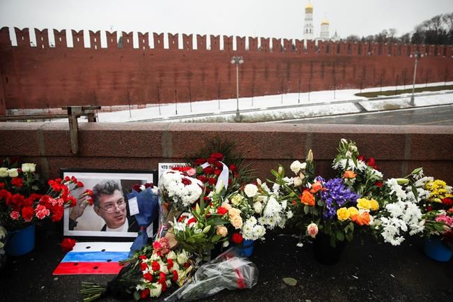 Moscow workers demolish opposition leader's memorial | iNFOnews.ca