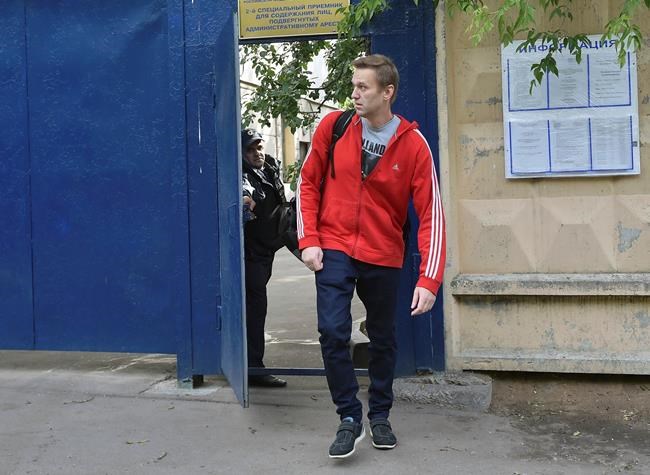 Russian opposition leader Navalny released from custody | iNFOnews.ca