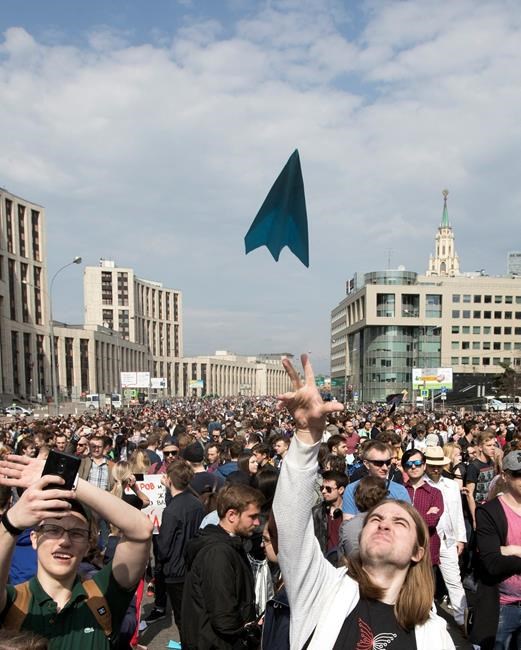 Thousands rally in Moscow for internet freedom | iNFOnews.ca Thousands rally in Moscow for internet freedom | iNFOnews.ca