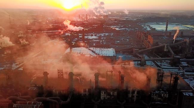Residents of Russian city protest 'black sky' air pollution | iNFOnews.ca