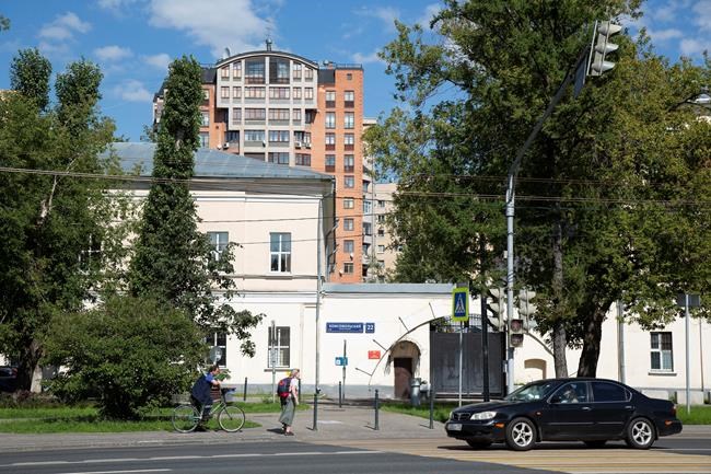 Taxi receipt, records appear to link alleged hackers to GRU | iNFOnews.ca