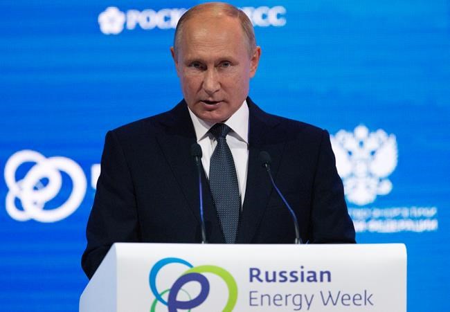 Putin signs bill that raises pension age in Russia | iNFOnews.ca