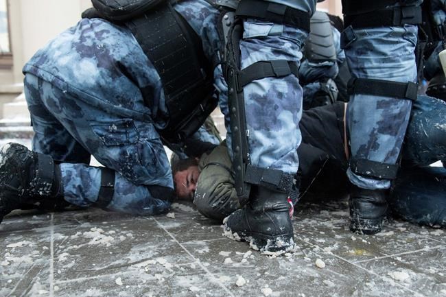 Moscow protest spreads wide after police block original plan | iNFOnews.ca