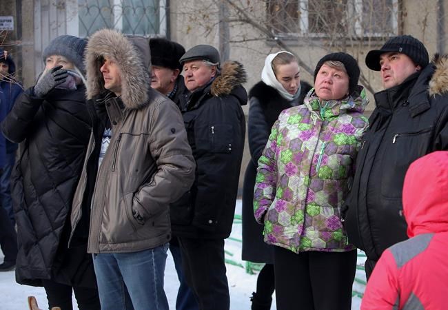The Latest: Plane flies rubble baby to Moscow for treatment | iNFOnews.ca CP985202782